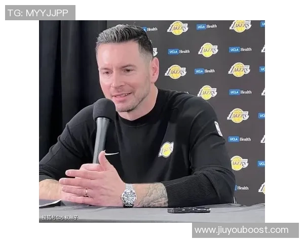 雷迪克强调防守体系的重要性每位球员需在每个回合全力以赴